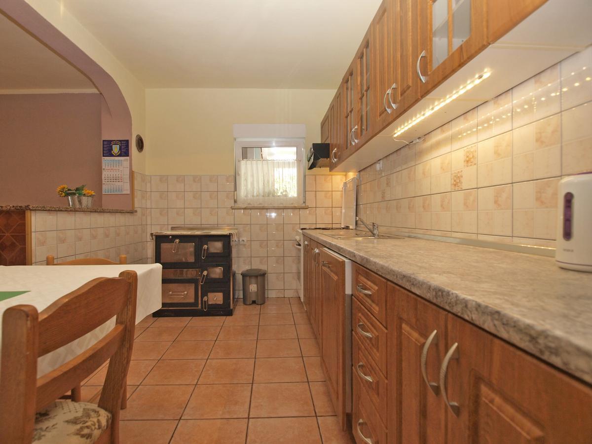 Apartment Josip 1649 Fazana Exterior photo