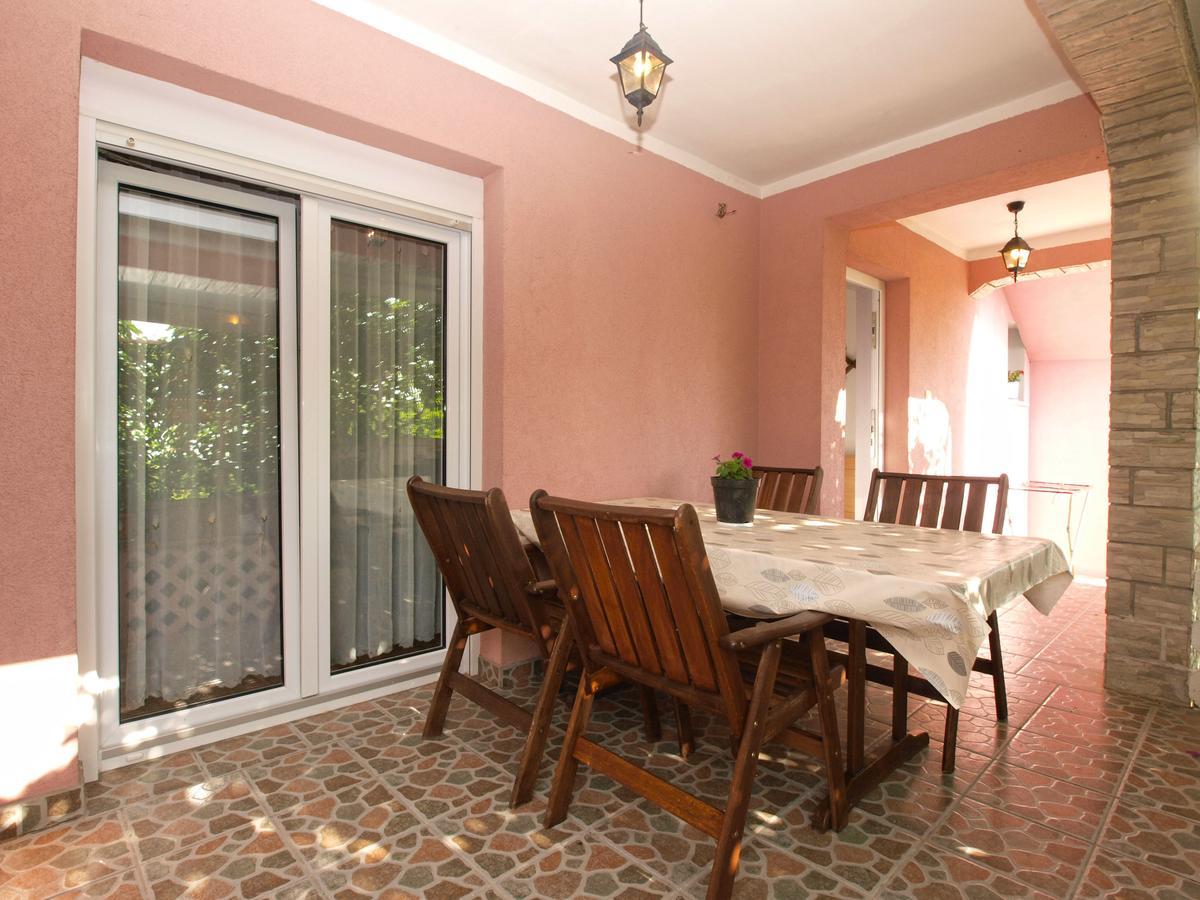 Apartment Josip 1649 Fazana Exterior photo