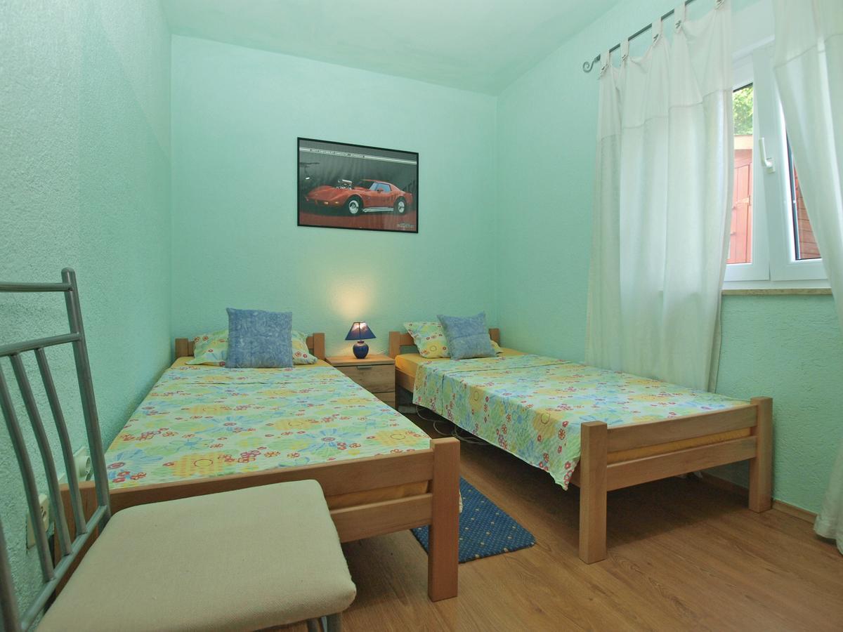 Apartment Josip 1649 Fazana Exterior photo